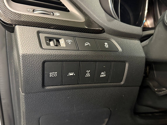 Hyundai Grand Santa Fe 19 of 23