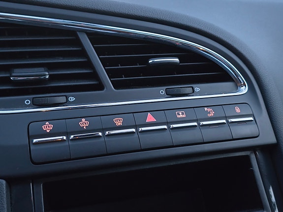 Peugeot 5008 17 of 23