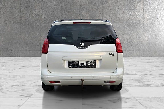 Peugeot 5008 4 of 23