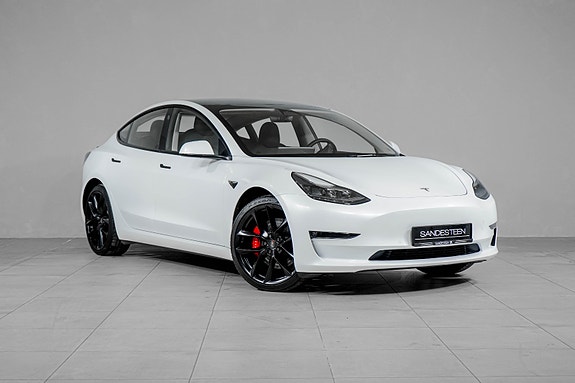 Tesla Model 3 3 of 25