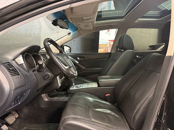 Nissan Murano 23 of 29