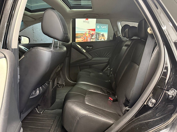 Nissan Murano 25 of 29