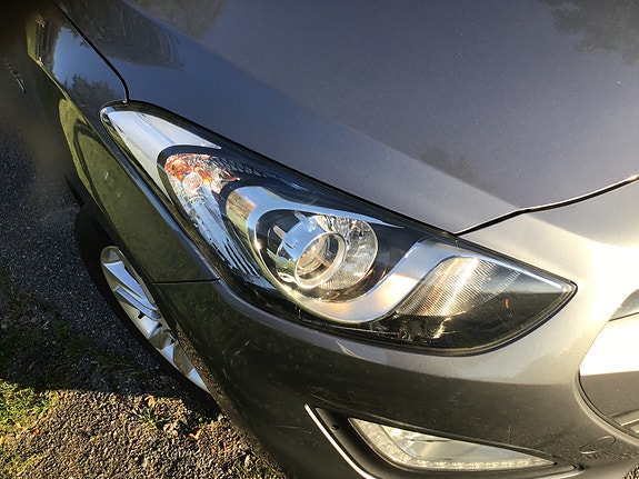 Hyundai i30 9 of 23