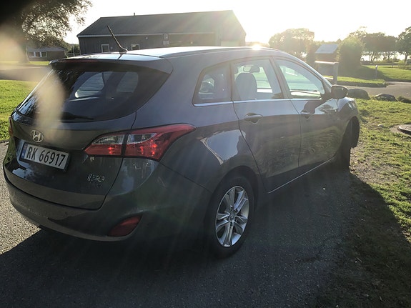 Hyundai i30 5 of 23