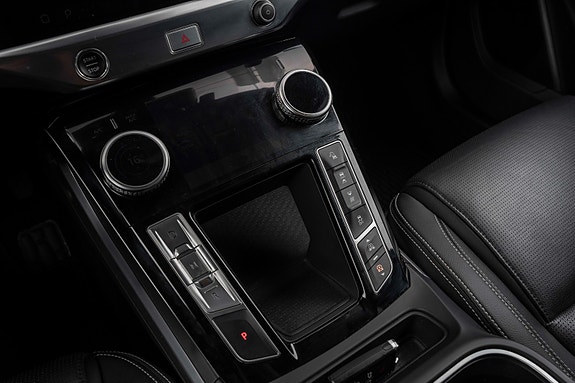 Jaguar I-PACE 14 of 30