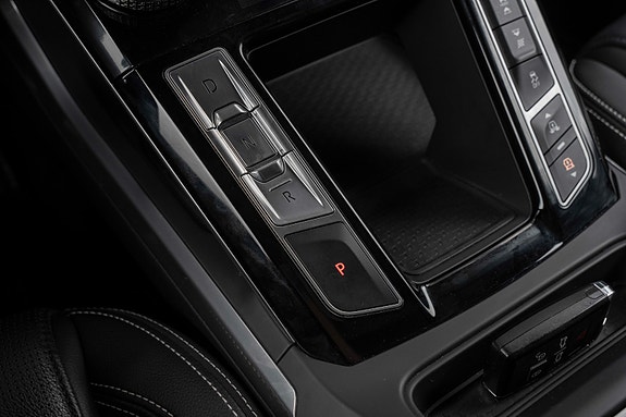 Jaguar I-PACE 15 of 30