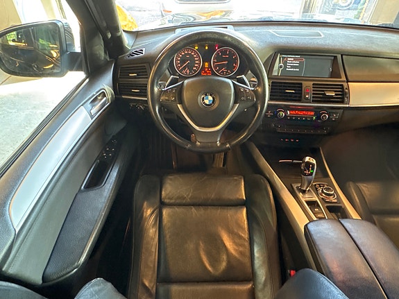 BMW X5 12 of 19
