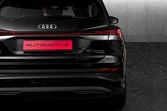 Audi Q4 e-tron 8 of 27