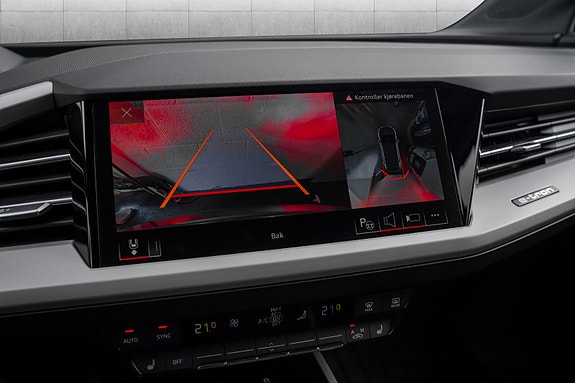 Audi Q4 e-tron 13 of 27