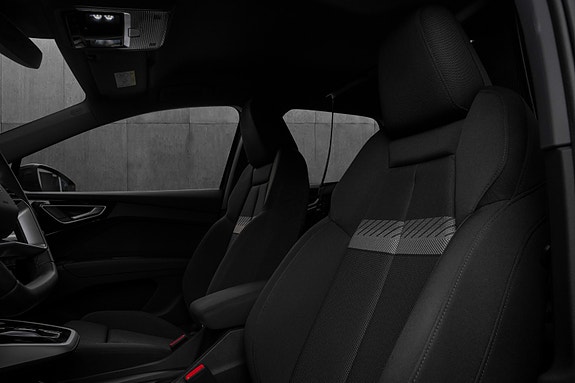 Audi Q4 e-tron 21 of 27