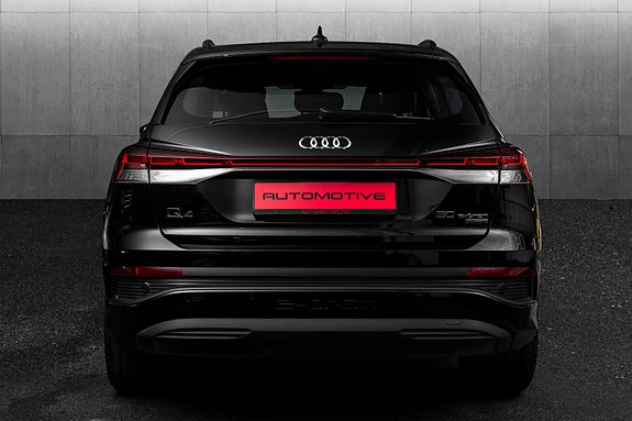 Audi Q4 e-tron 7 of 27
