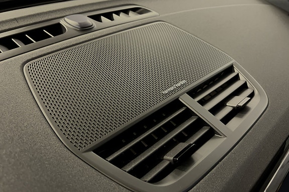 Polestar 2 23 of 30