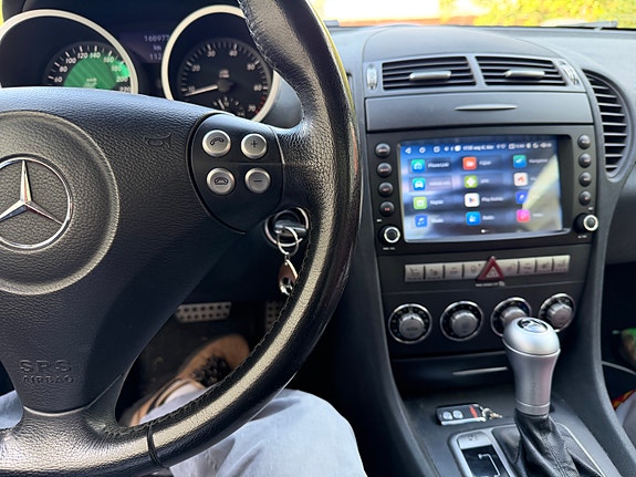 Mercedes-Benz SLK200 9 of 22