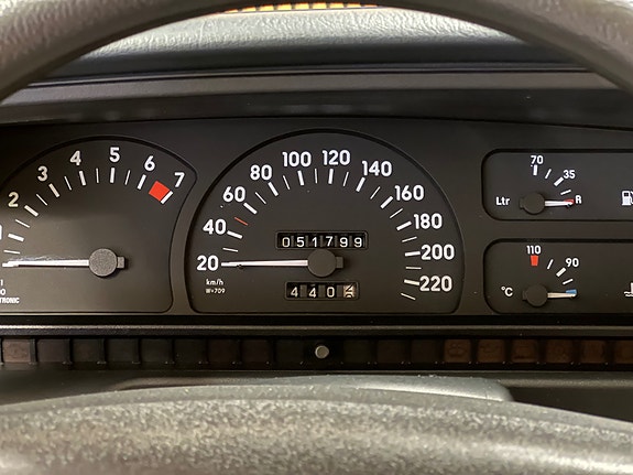 Opel Omega 16 of 30