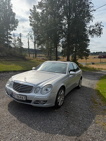 Mercedes-Benz E220 d 3 of 21
