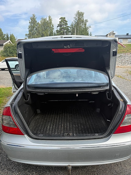 Mercedes-Benz E220 d 5 of 21