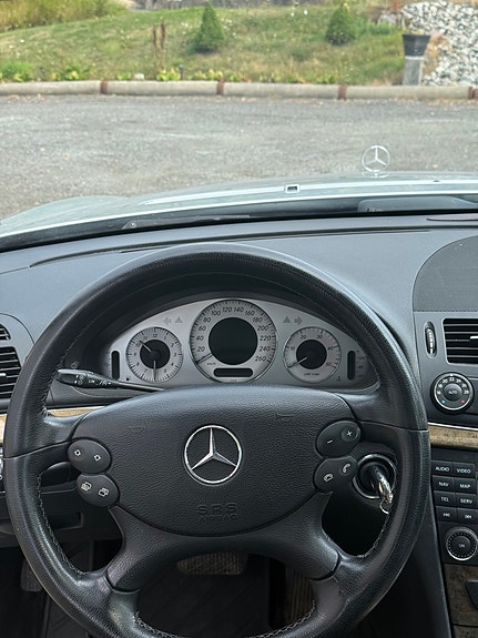 Mercedes-Benz E220 d 9 of 21