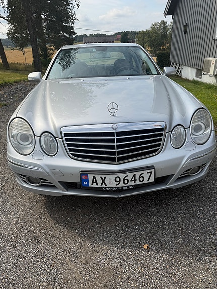 Mercedes-Benz E220 d 16 of 21