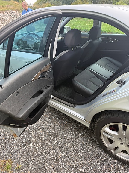 Mercedes-Benz E220 d 14 of 21