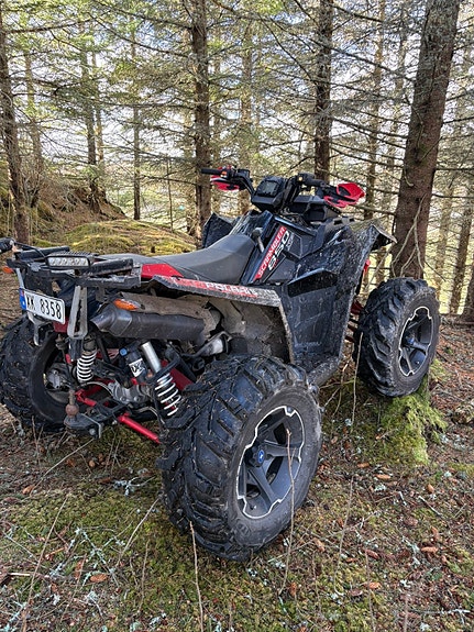 Polaris Scrambler XP 850 2 of 2