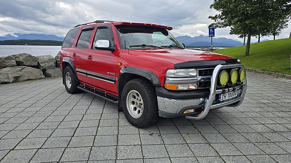 Chevrolet Tahoe 7 of 30