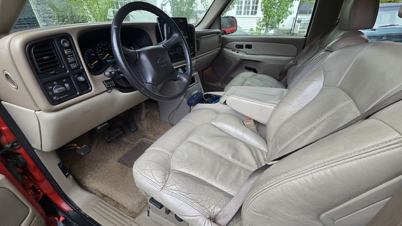 Chevrolet Tahoe 28 of 30