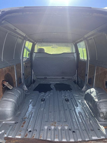 Toyota HiAce 12 of 30