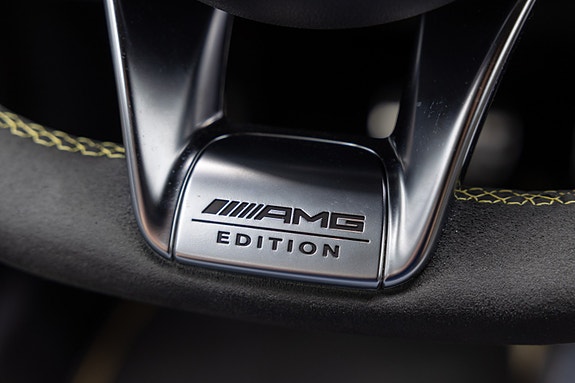 Mercedes-Benz GLA45 28 of 30