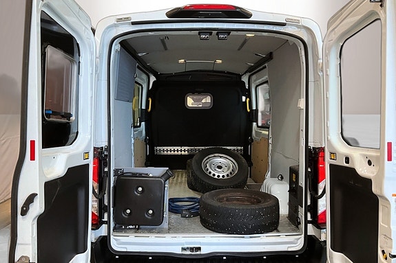 Ford Transit 5 of 14