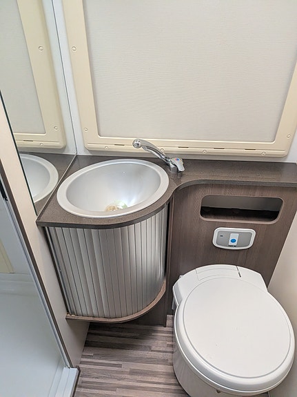 Adria Sport 660DP 12 of 30