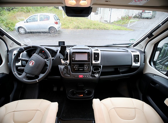 Malibu Van 640 LE-RB GT Charming 23 of 29