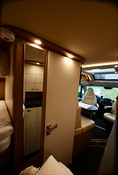 Malibu Van 640 LE-RB GT Charming 13 of 29
