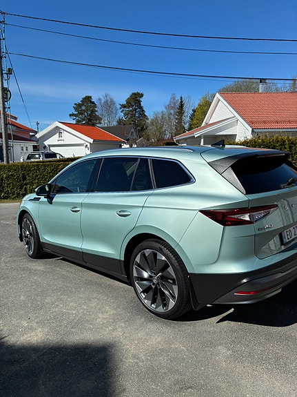 Skoda Enyaq 5 of 30