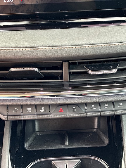 Skoda Enyaq 24 of 30