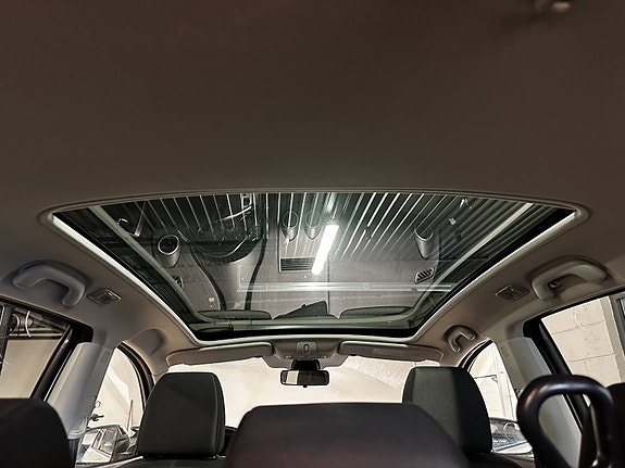 Nissan Qashqai+2 28 of 30