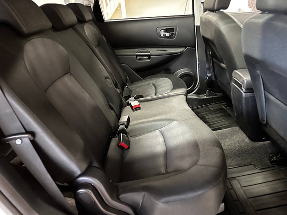 Nissan Qashqai+2 10 of 30