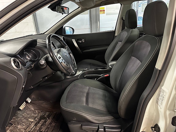 Nissan Qashqai+2 15 of 30