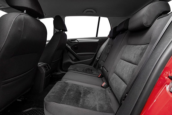 Volkswagen Golf VI 14 of 18