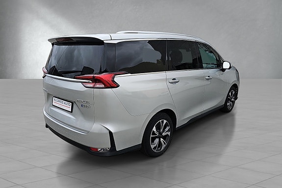 Maxus Euniq 5 5 of 18