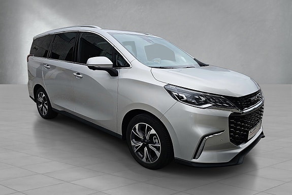 Maxus Euniq 5 3 of 18