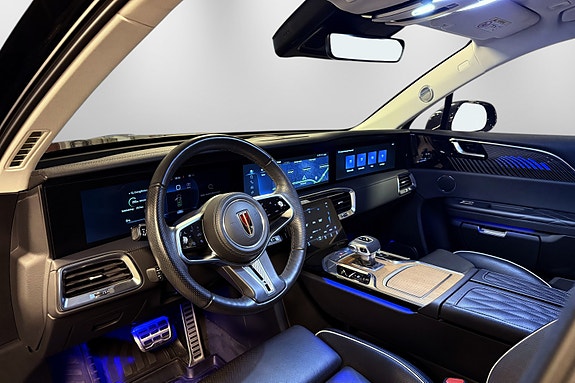 Hongqi E-HS9 15 of 30