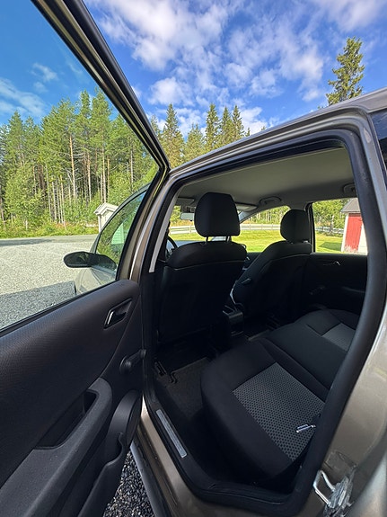Mercedes-Benz A160 d 12 of 23