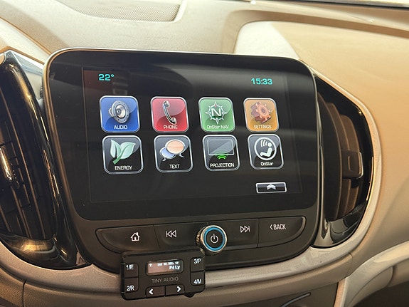 Chevrolet Volt 13 of 17