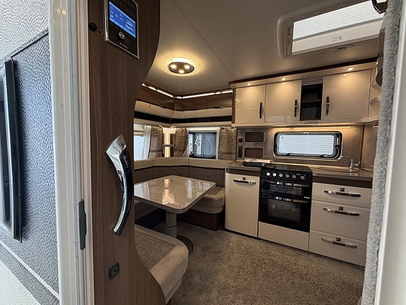 Hobby Hobby 720 UKFe Prestige 9 of 27