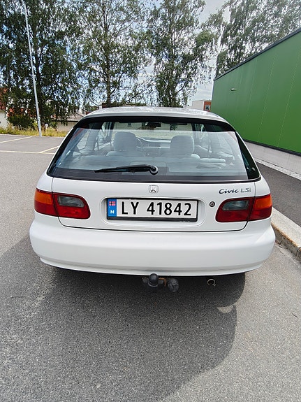 Honda Civic 8 of 17