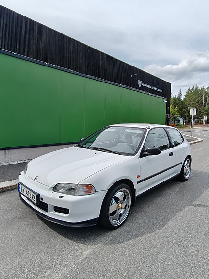 Honda Civic 4 of 17