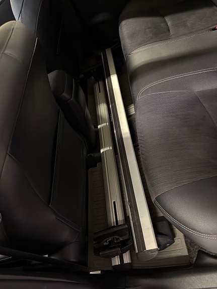 Toyota Prius Plug-in Hybrid 28 of 30