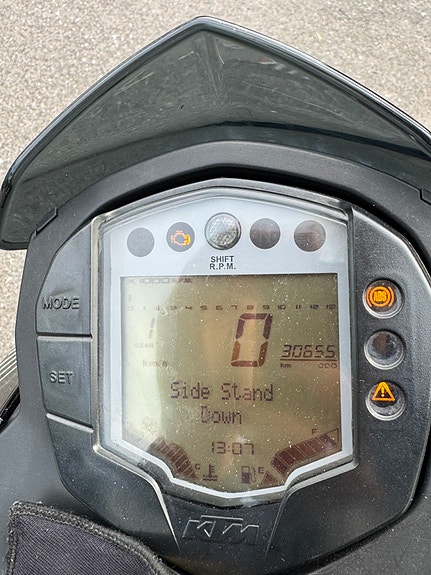 KTM 390 Duke 10 of 10