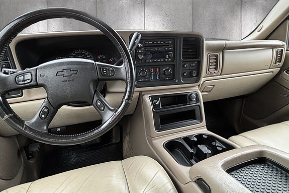 Chevrolet Tahoe 17 of 30