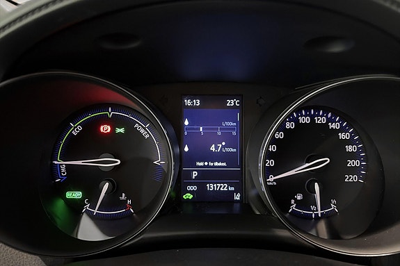 Toyota C-HR 25 of 30